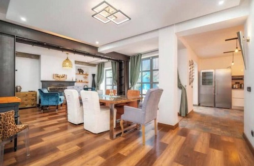 Sao Pedro House | Oak Moon House | Stylish & Central Stay in Faro