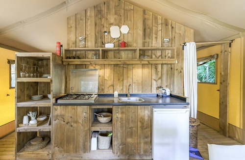 Molares RV Rental | “Oliveira Glamping” Tent with Mountain View, Private Pool, and Wi-Fi
