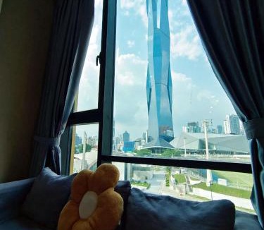 Kuala Lumpur Apartment | Opus KL Residences 1BR near TRX - Living Signature
