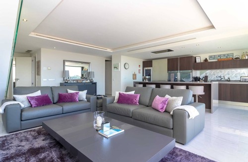 Ferragudo Apartment | Palms nº 4 - Luxury Penthouse Apartment with Sea Views
