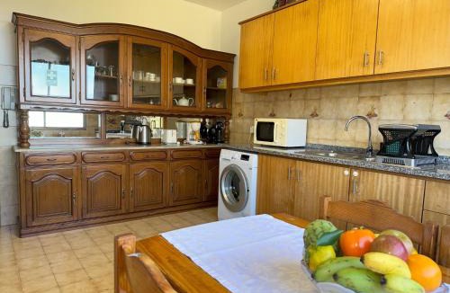 Porto da Cruz House | Pereira's house - Mountain & Sea