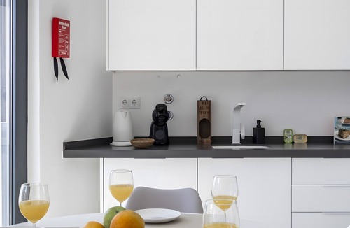 Portimao Apartment | Portimao Arade View Penthouse T3 Duplex with Parking, Private Terrace, Wi-Fi and Air Conditioning