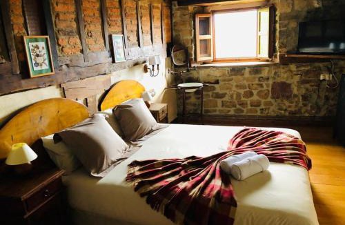 Perrozo Hotel | Posada la Trebede
