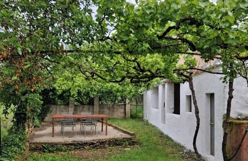 Lousa Apartment | Quinta Farm stay