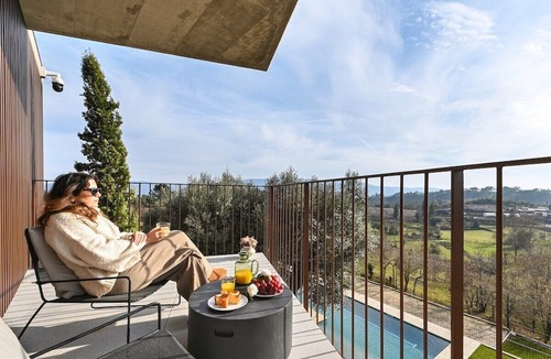 Guilhofrei Apartment | Quinta Leitão IV T3 with pool by Sé Apartments