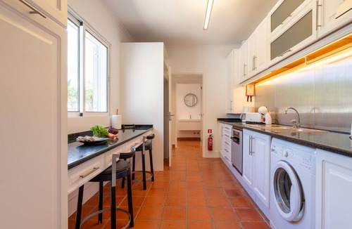 Campo de Baixo House | Quinta Ribeiro Salgado - By WeHostMadeira