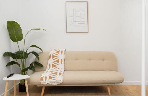 Sao Jose Apartment | RC - Air-Conditioned - Beautifully Designed Apartment in the Heart of Lisbon, Bright, Stylish and Exceptionally Located