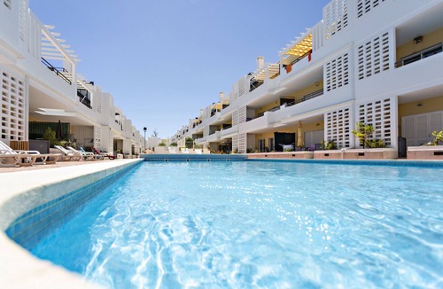 Cabanas Apartment | Renovated flat with access to swimming pool