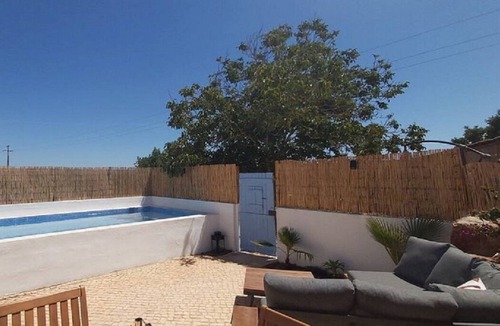 Silves House | Rental house with private pool in the orange trees.