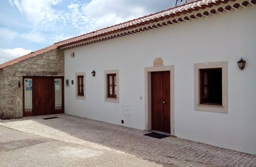 Mendiga Cottage | Retiro da Avó Lídia – Exclusivity Entire House – 4 suites with private bathroom