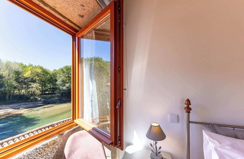 Lanhelas Villa | Riverside Watermill House · Private Beach Access