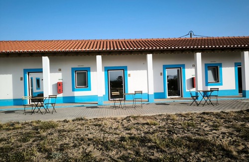 Odemira Apartment | Room 'Quinta - Quarto 3' with Mountain View, Wi-Fi and Air Conditioning