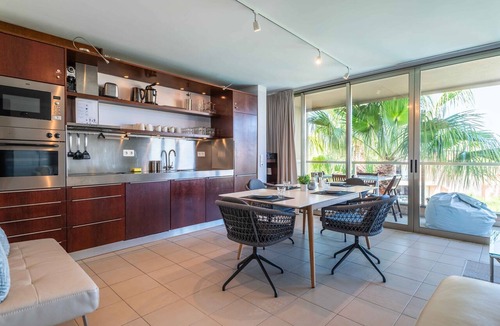 Salgados Apartment | Salgados Beach Paradise Apartment with Shared Pool, Wi-Fi, and Air Conditioning