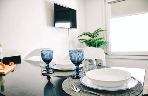 Gloria Apartment | Salinas Box