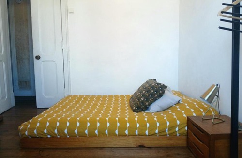 Sao Jorge de Arroios House | Small Niponic room at the Republica das Bananas - close to the city center
