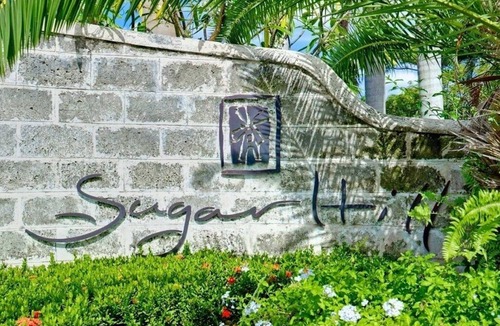 Mount Standfast Apartment | Stunning Penthouse with sea views, exclusive estate with Beach Club Membership
