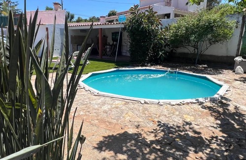 Charneca da Cotovia Apartment | Suite in a rustic house with swimming pool