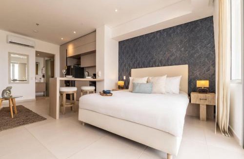 Urbanizacion Eliana Apartment | Suite romántica con terraza lounge y vista panorámica CB834