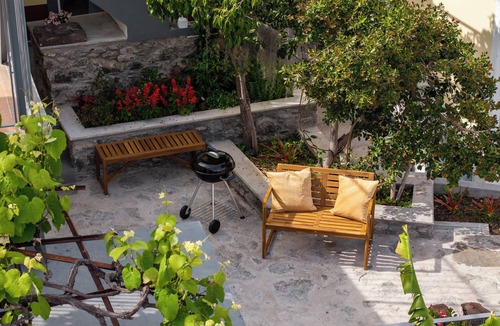 Canhas House | Sun Hill – Comfort in the South of the Island