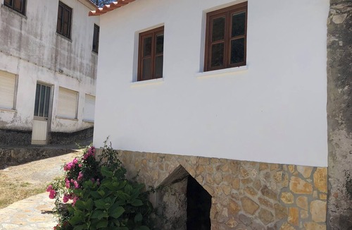 Alcobaca Apartment | T0 apartment with charm -Moinho in Praia de Paredes da Vitória