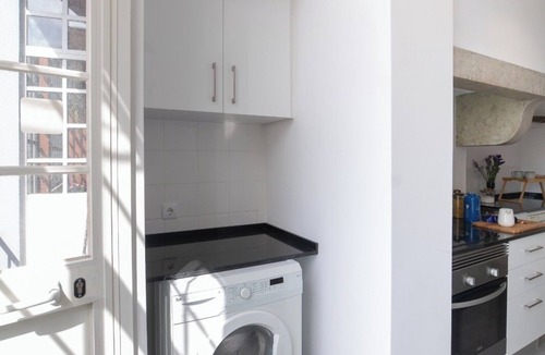 Lisbon Old Town Apartment | The Green House - Confortable for Family & Friends