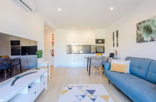 Vale de Centianes Apartment | The Little Paradise with Sea Views by Interhome