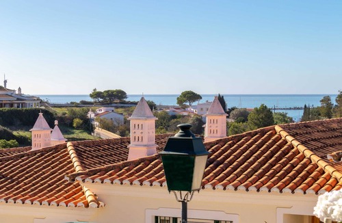 Ferragudo Condo | Townhouse nº30 with fantastic sea views