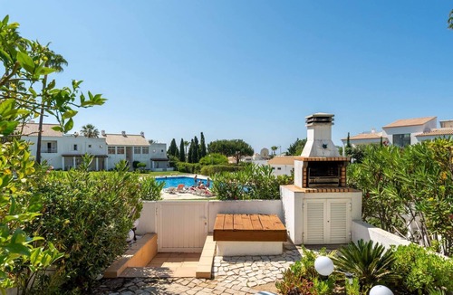 Gale Ski Chalet | Townhouse Praia da Galé casa 16