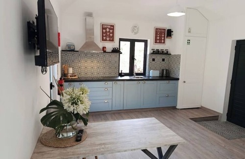 Tabua House | Traditional Madeiran farm house