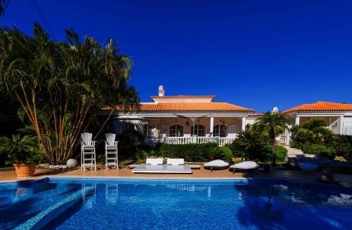 Almancil Apartment | Tranquil Algarve Escape
