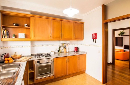 Aveiro Apartment | Turmhaus mit freier Garage by Interhome