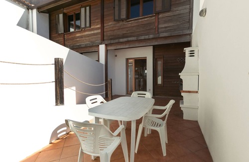 Casais do Rio Apartment | Unique Wooden Cottage