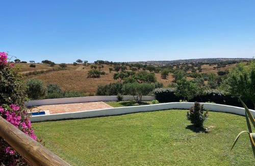 Almodovar e Graca dos Padroes House | Vale da Lama