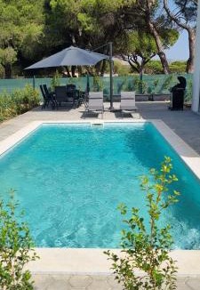 Vilamoura Villa | Valverde 2 Villa, Vilamoura, Algarve, only 5 minutes from Marina, Golf and Beach
