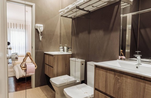 Refojos de Basto Apartment | Views from the Villa Deluxe Double Room (12) w/private bathroom (Cabeceiras de Basto)