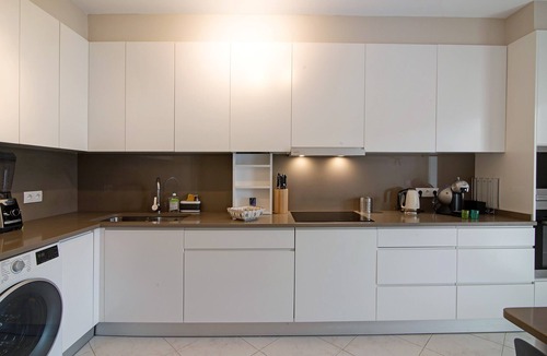 Vilamoura Apartment | 'Vilamoura Apartment 3 bedroom' with Sea View, Terraces, Shared Pool & Wi-Fi