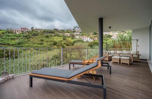 Santo Antonio Villa | Villa 65 - City Edge Retreat