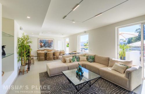 Santa Eulalia Villa | Villa Alba - Albufeira Premium by Misha's Place