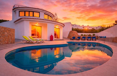 Vale de Centianes Villa | Villa Bloom