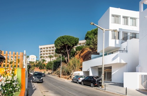 Olhos D'Agua Villa | Villa Camilla, Olhos de Agua