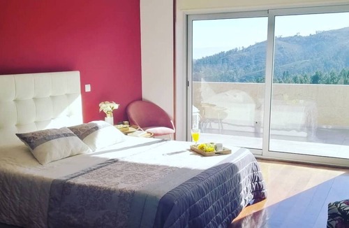 Rossas Villa | Villa Casa Sol do Ave with Mountain View, Pools & Wi-Fi