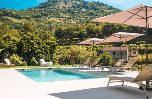 Resende Villa | Villa 'Casa da Alufinha' with Private Pool, Wi-Fi and Air Conditioning