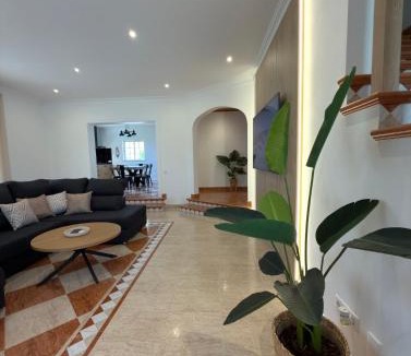 Bernarda Villa | Villa Duartes