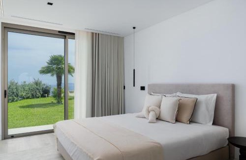 Faial Villa | Villa Guindaste I by An Island Apart