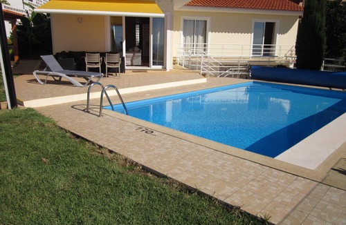 Garajau Villa | Villa Hansen in Funchal suburb, Pool, Sea-views, Garden, BBQ, Beach !