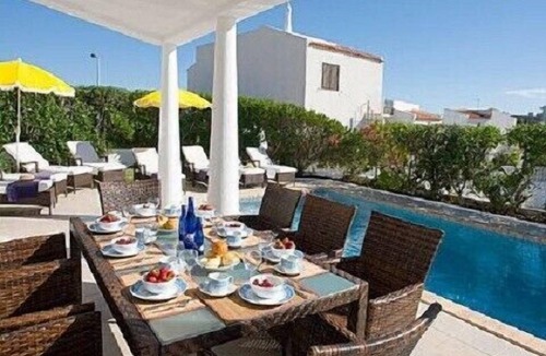 Areias de Sao Joao Villa | Villa Set, Beautiful Spacious Private 5 Bedroom Villa, Albufeira Town
