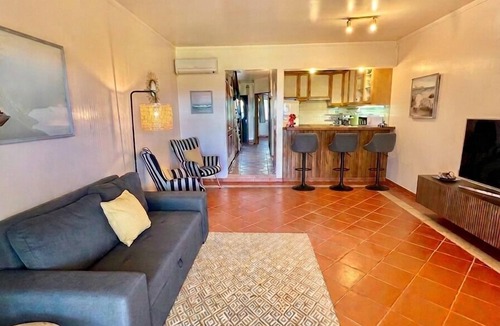 Cabanas House | Villa Solria 3-Bedroom Villa 5 Minutes from the Beach