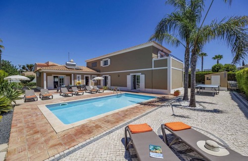 Figueiral Villa | Villa Teotel by Villa Plus