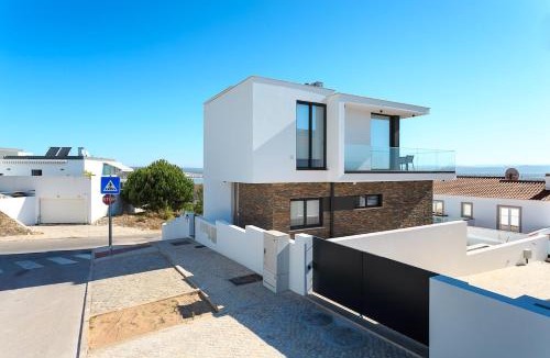 Salir do Porto Villa | Villa view bay with Jacuzzi