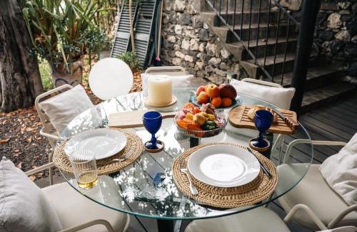 Santo Antonio Villa | Villa Wisteria